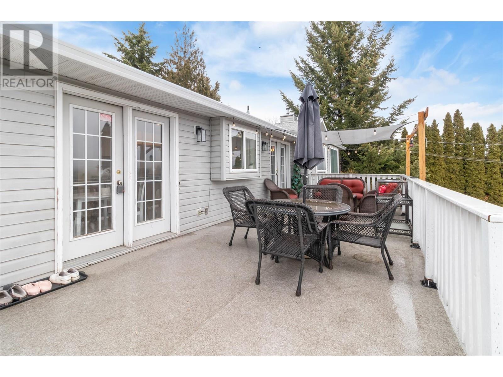 2096 Shamrock Drive, West Kelowna, British Columbia  V4T 1T8 - Photo 28 - 10345190