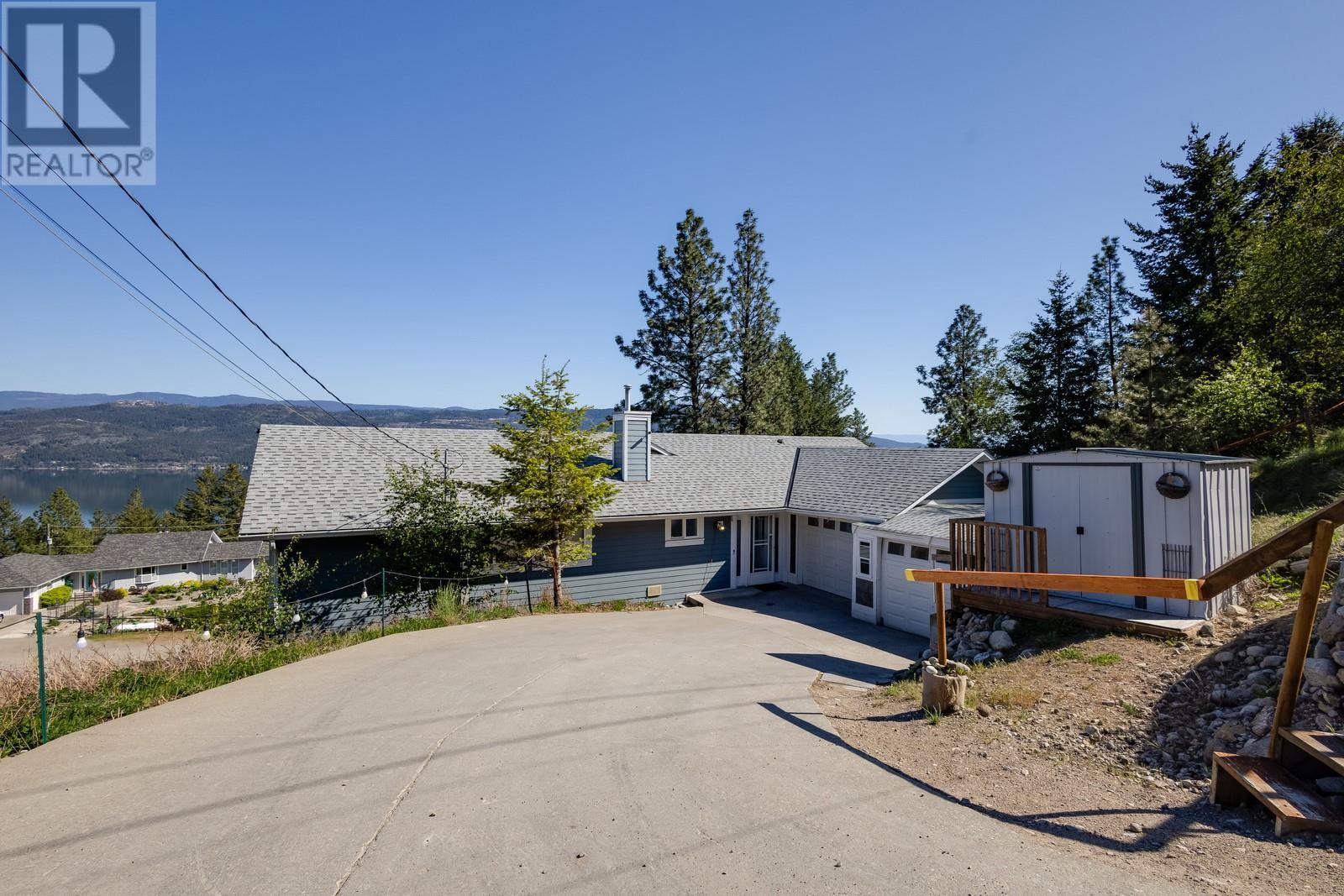 10434 Columbia Way, Vernon, British Columbia  V1H 2B5 - Photo 1 - 10344816