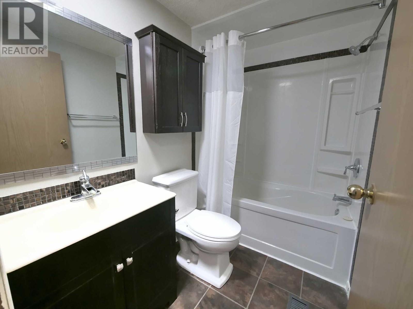 4320 Lower Wynndel Road, Wynndel, British Columbia  V0B 2N1 - Photo 4 - 10346663
