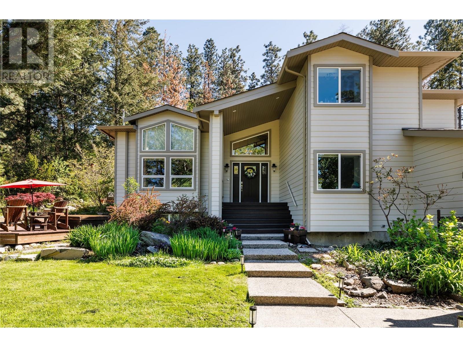 10839 Hallam Drive, Lake Country, British Columbia  V4V 1P1 - Photo 1 - 10346716