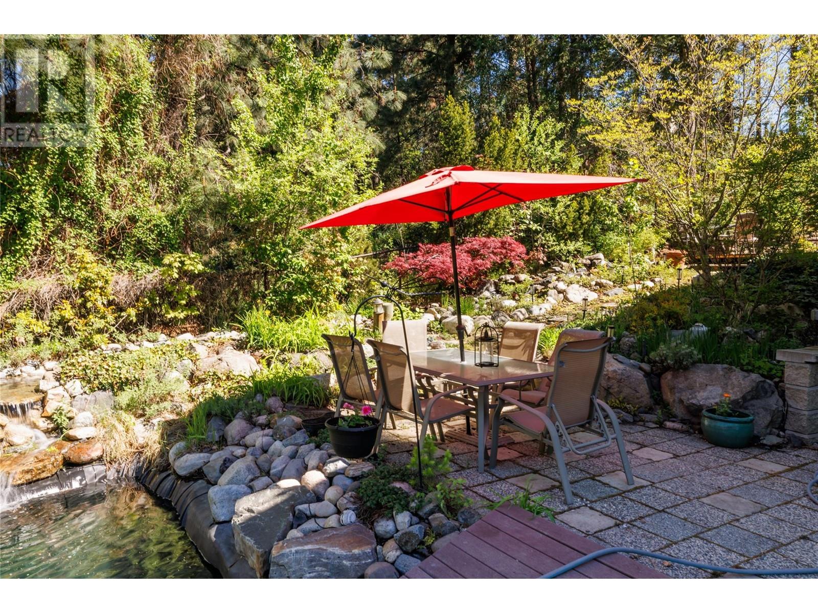 10839 Hallam Drive, Lake Country, British Columbia  V4V 1P1 - Photo 35 - 10346716