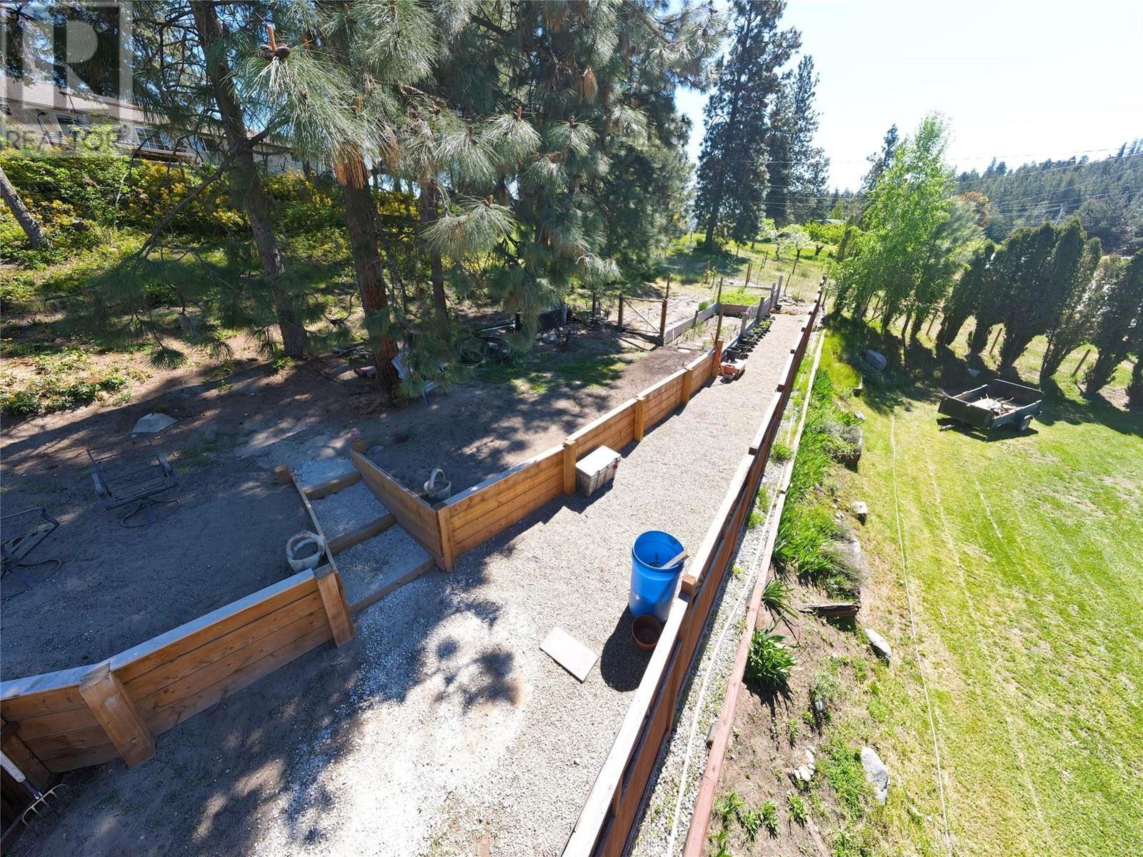 10839 Hallam Drive, Lake Country, British Columbia  V4V 1P1 - Photo 45 - 10346716