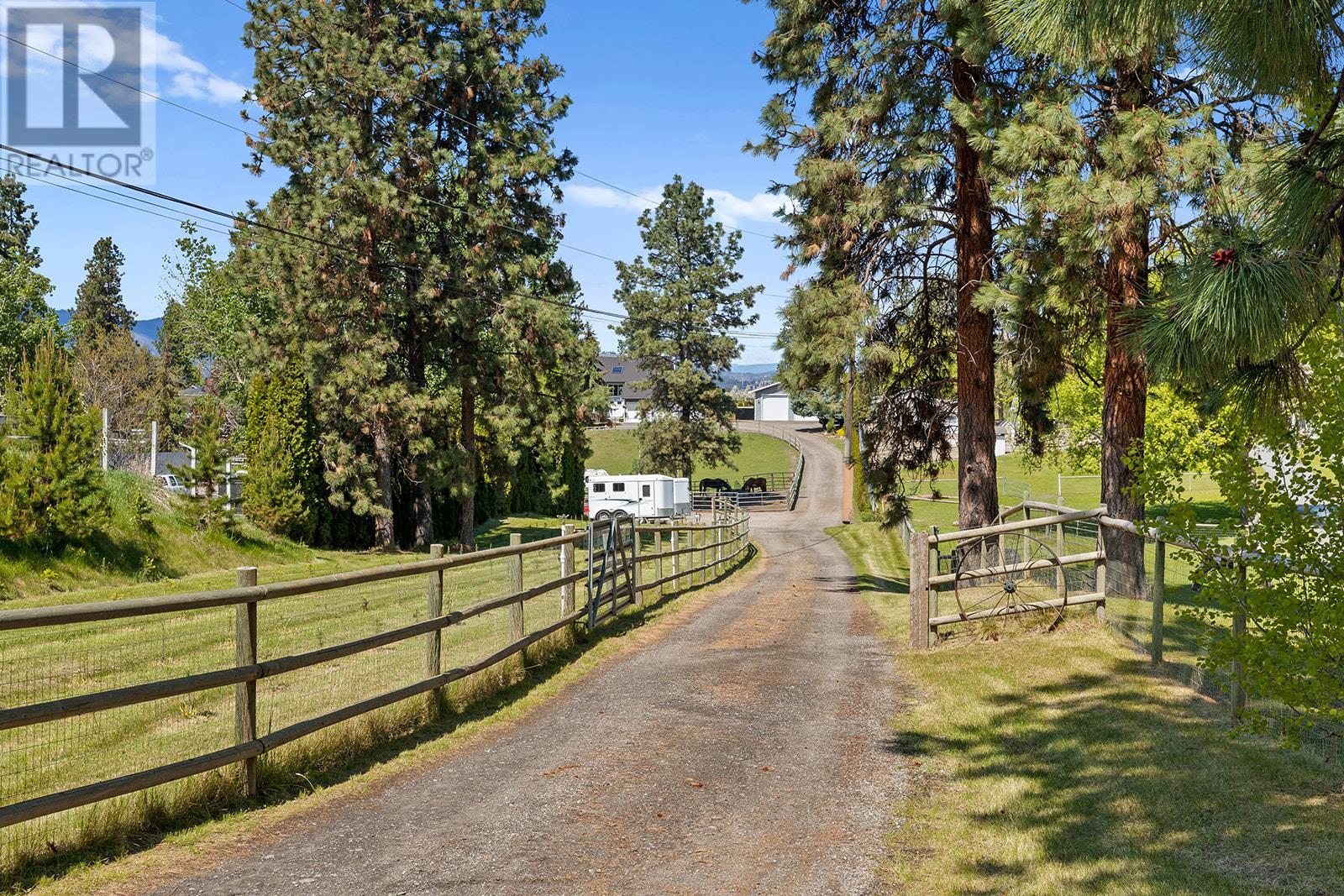 4139 Wallace Hill Road, Kelowna, British Columbia  V1W 4B6 - Photo 17 - 10346629