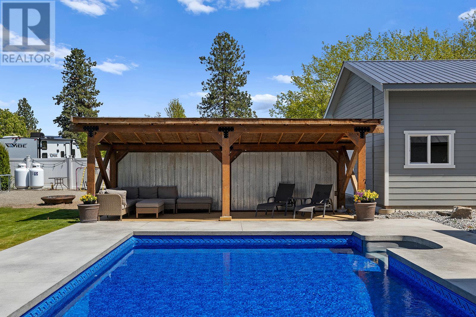 4139 Wallace Hill Road, Kelowna, British Columbia  V1W 4B6 - Photo 3 - 10346629