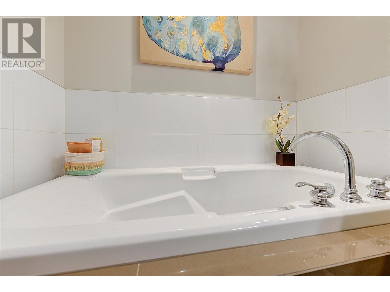 4000 Trails Place Unit# 101, Peachland, British Columbia  V0H 1X5 - Photo 23 - 10346470