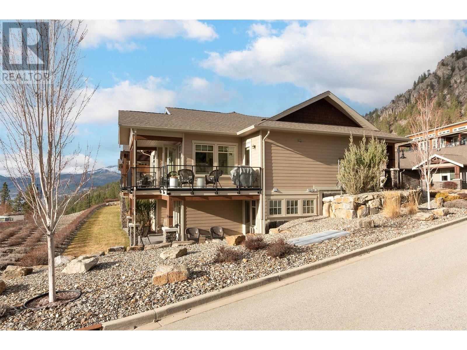 4000 Trails Place Unit# 101, Peachland, British Columbia  V0H 1X5 - Photo 3 - 10346470