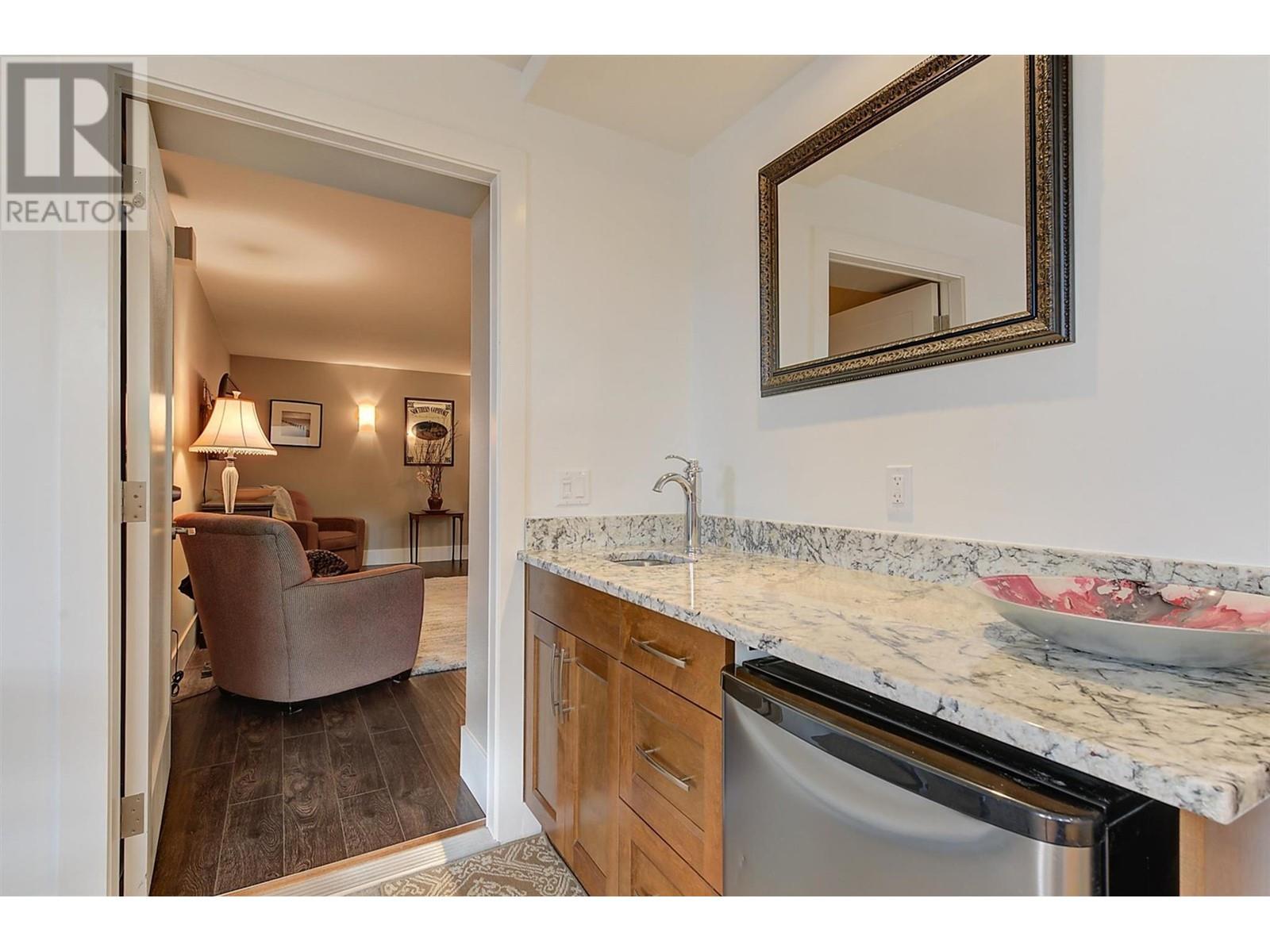 4000 Trails Place Unit# 101, Peachland, British Columbia  V0H 1X5 - Photo 36 - 10346470