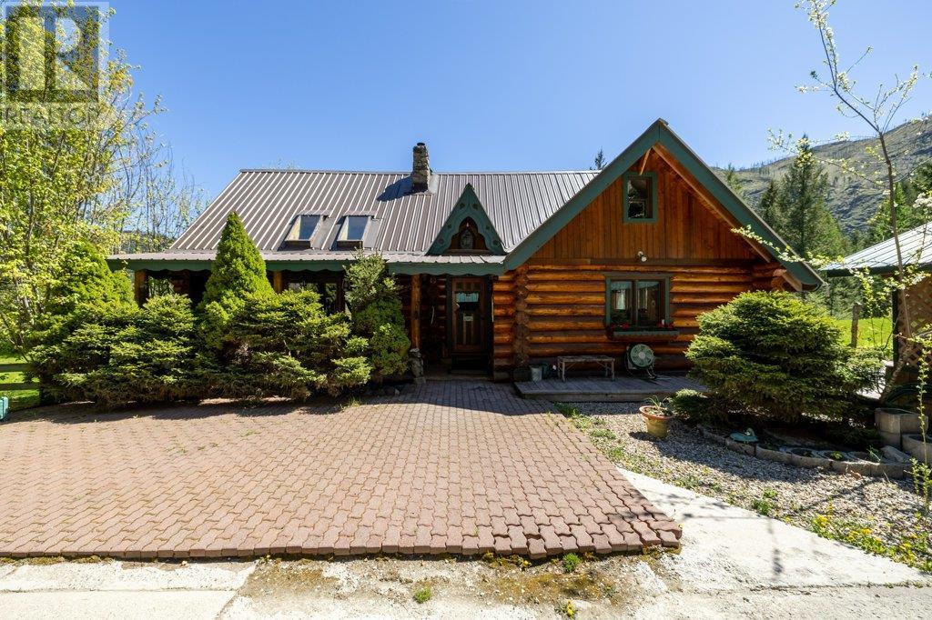 3015 Christian Valley Road, Westbridge, British Columbia  V0H 1Y0 - Photo 17 - 10340754
