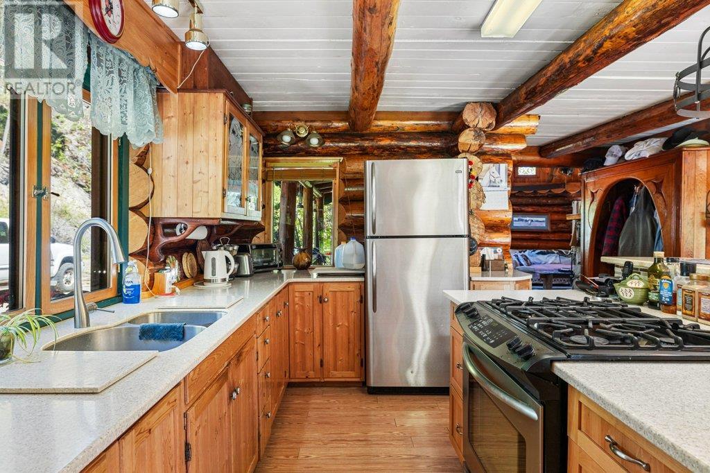 3015 Christian Valley Road, Westbridge, British Columbia  V0H 1Y0 - Photo 40 - 10340754