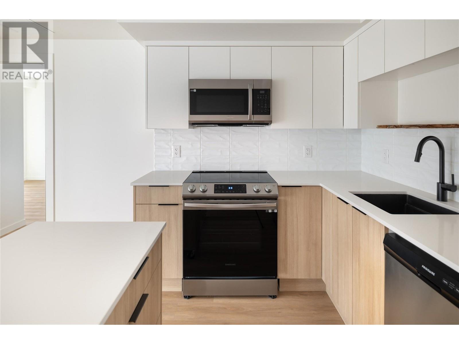 604 Cawston Avenue Unit# 415, Kelowna, British Columbia  V1Y 6Z4 - Photo 5 - 10346830