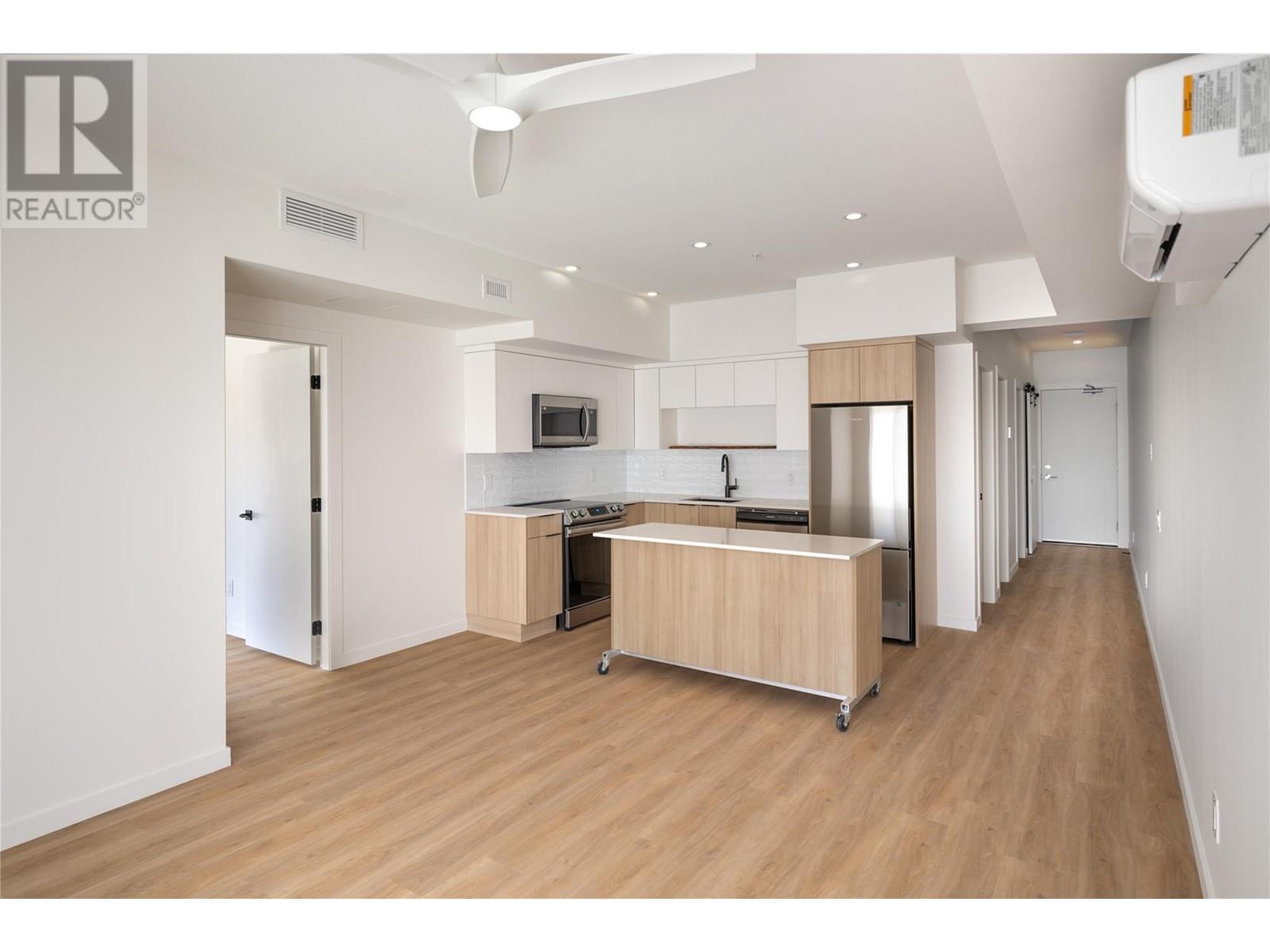 604 Cawston Avenue Unit# 415, Kelowna, British Columbia  V1Y 6Z4 - Photo 8 - 10346830