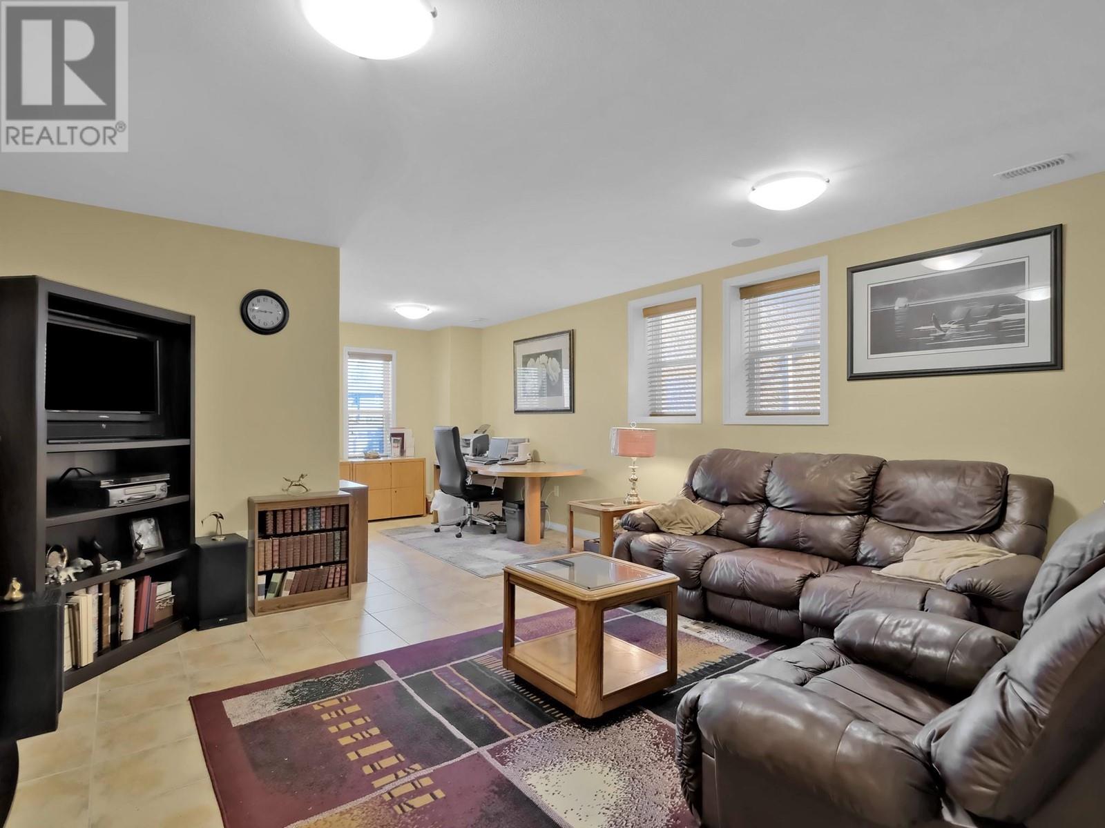 695 Pineview Road Unit# 102, Penticton, British Columbia  V2A 7S8 - Photo 18 - 10346807