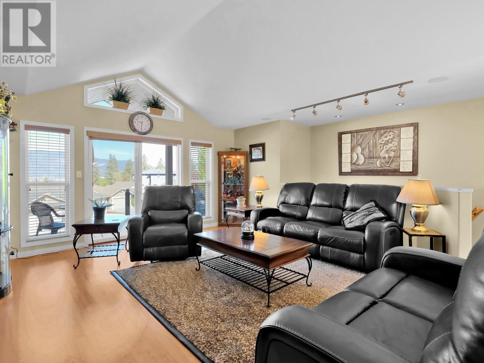695 Pineview Road Unit# 102, Penticton, British Columbia  V2A 7S8 - Photo 7 - 10346807