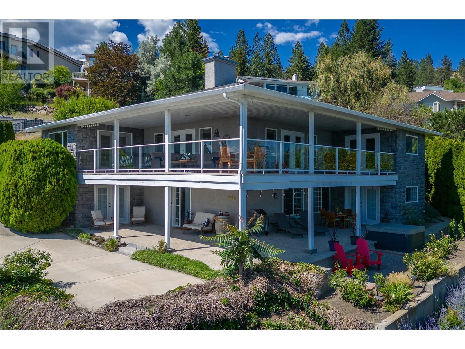 1290 Menu Road, West Kelowna, British Columbia  V1Z 3K2 - Photo 1 - 10346780