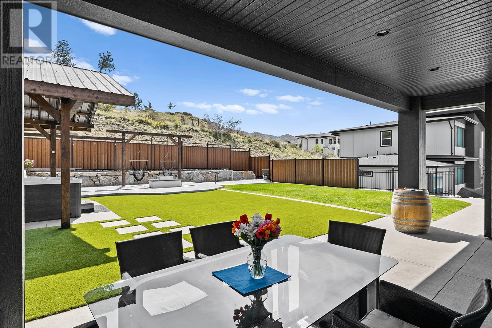 443 Redtail Court, Kelowna, British Columbia  V1W 0B1 - Photo 29 - 10345707