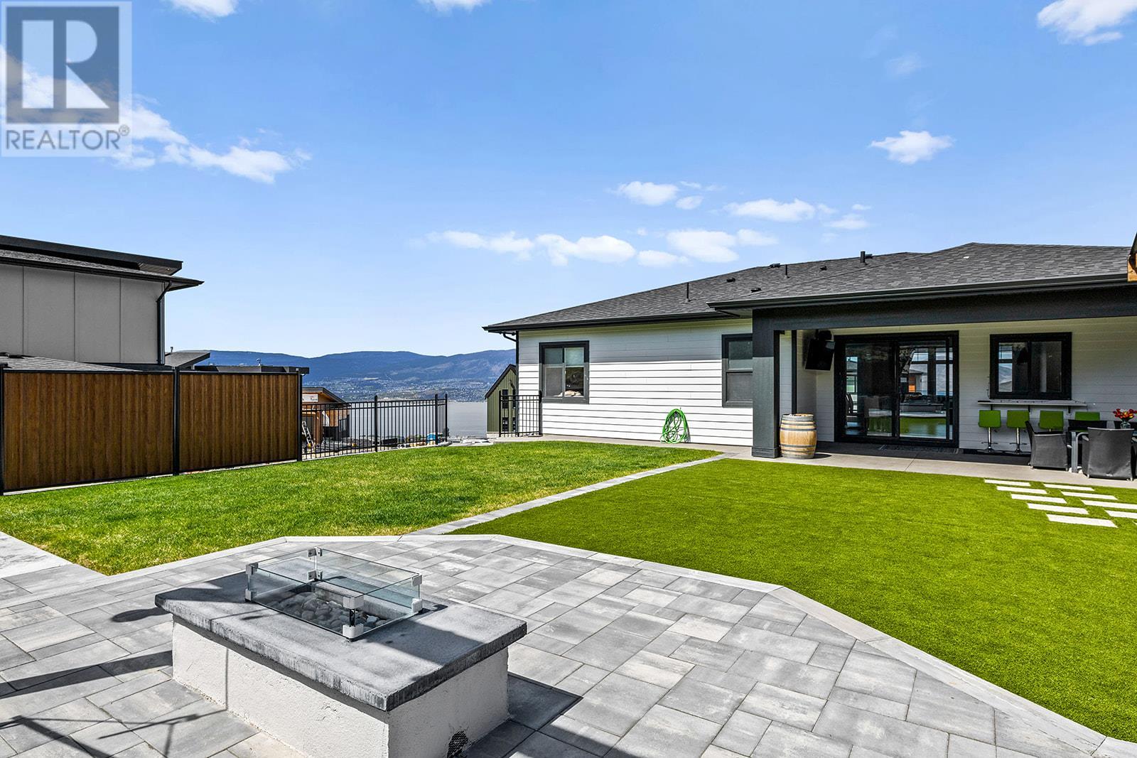 443 Redtail Court, Kelowna, British Columbia  V1W 0B1 - Photo 34 - 10345707