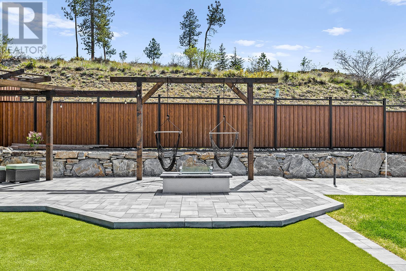 443 Redtail Court, Kelowna, British Columbia  V1W 0B1 - Photo 35 - 10345707