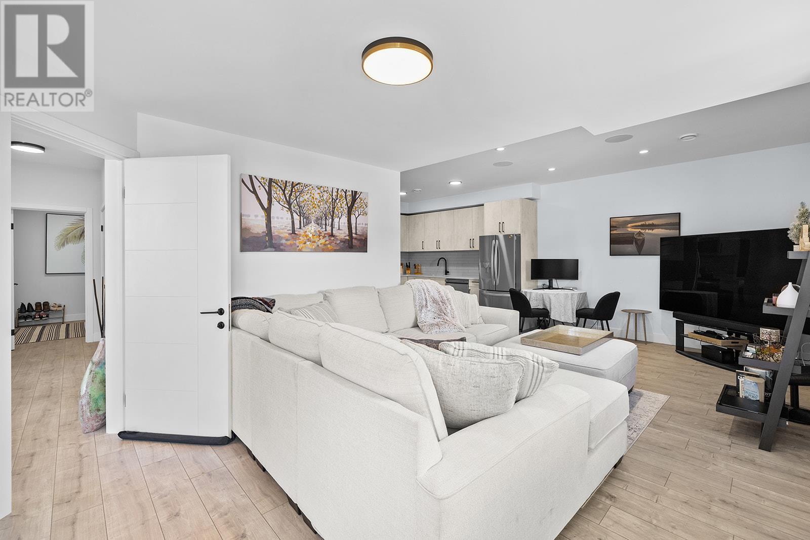 443 Redtail Court, Kelowna, British Columbia  V1W 0B1 - Photo 56 - 10345707