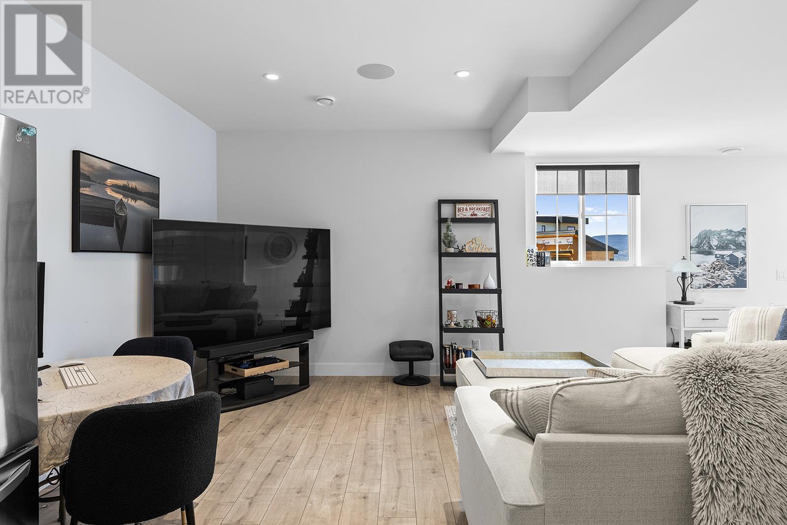 443 Redtail Court, Kelowna, British Columbia  V1W 0B1 - Photo 57 - 10345707