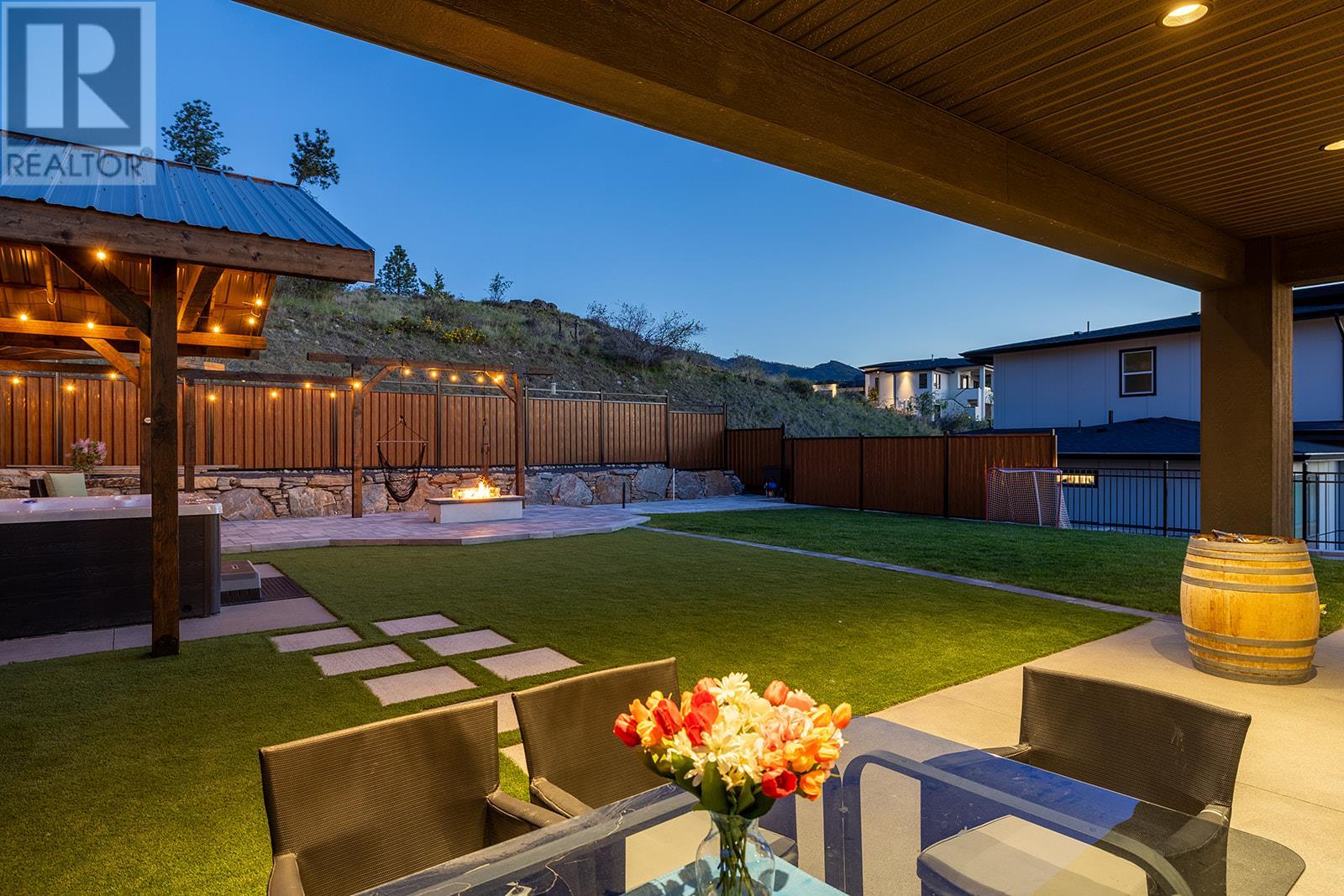 443 Redtail Court, Kelowna, British Columbia  V1W 0B1 - Photo 6 - 10345707