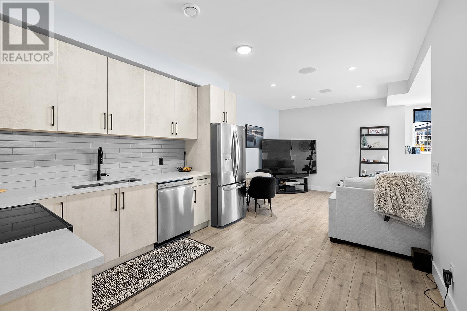 443 Redtail Court, Kelowna, British Columbia  V1W 0B1 - Photo 60 - 10345707