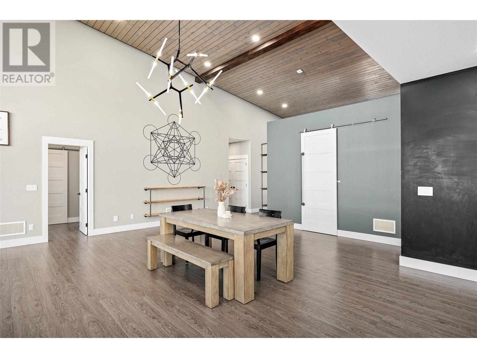 6101 Lakeshore Road, Kelowna, British Columbia  V1W 4J5 - Photo 19 - 10344387