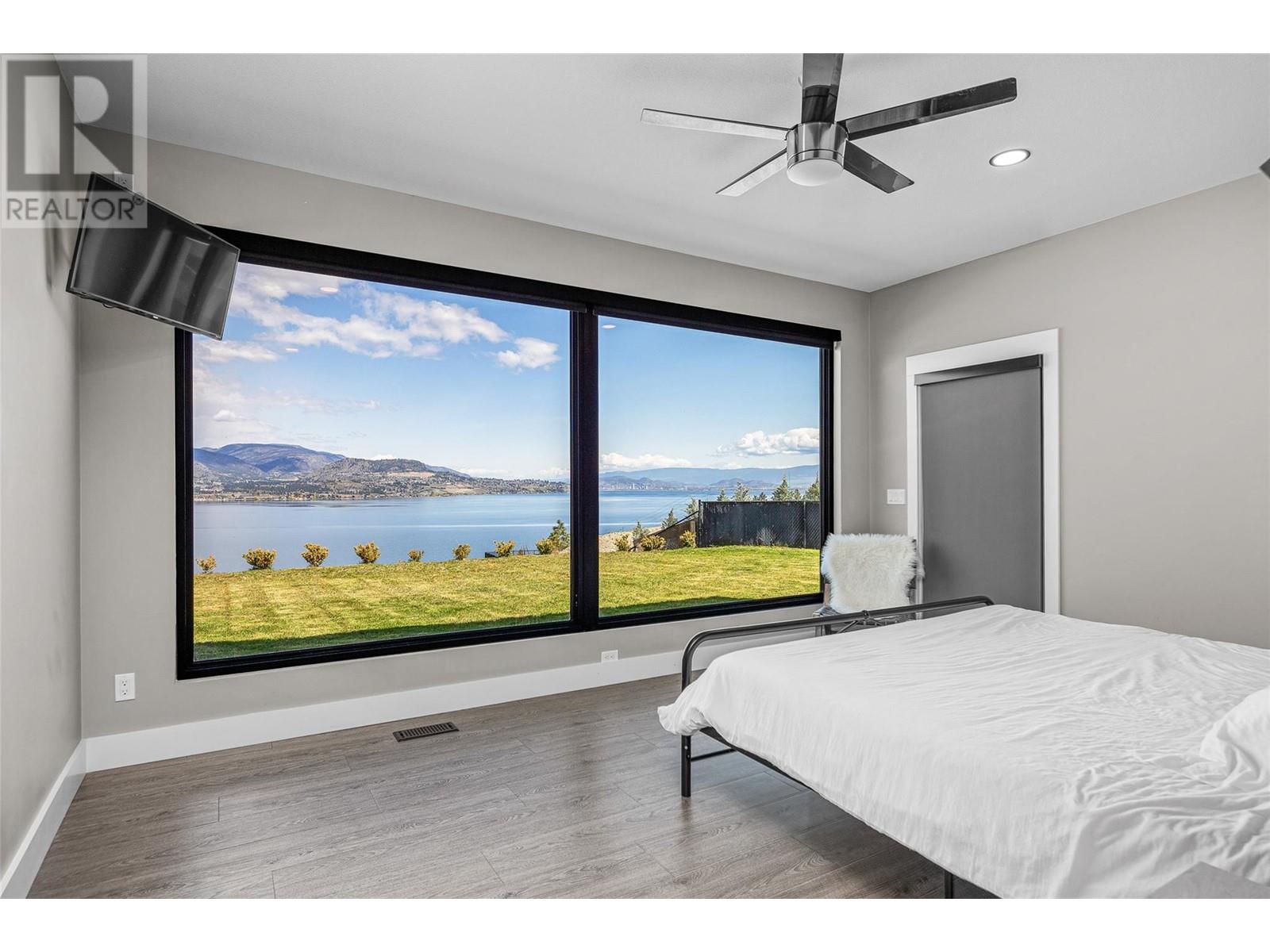 6101 Lakeshore Road, Kelowna, British Columbia  V1W 4J5 - Photo 23 - 10344387