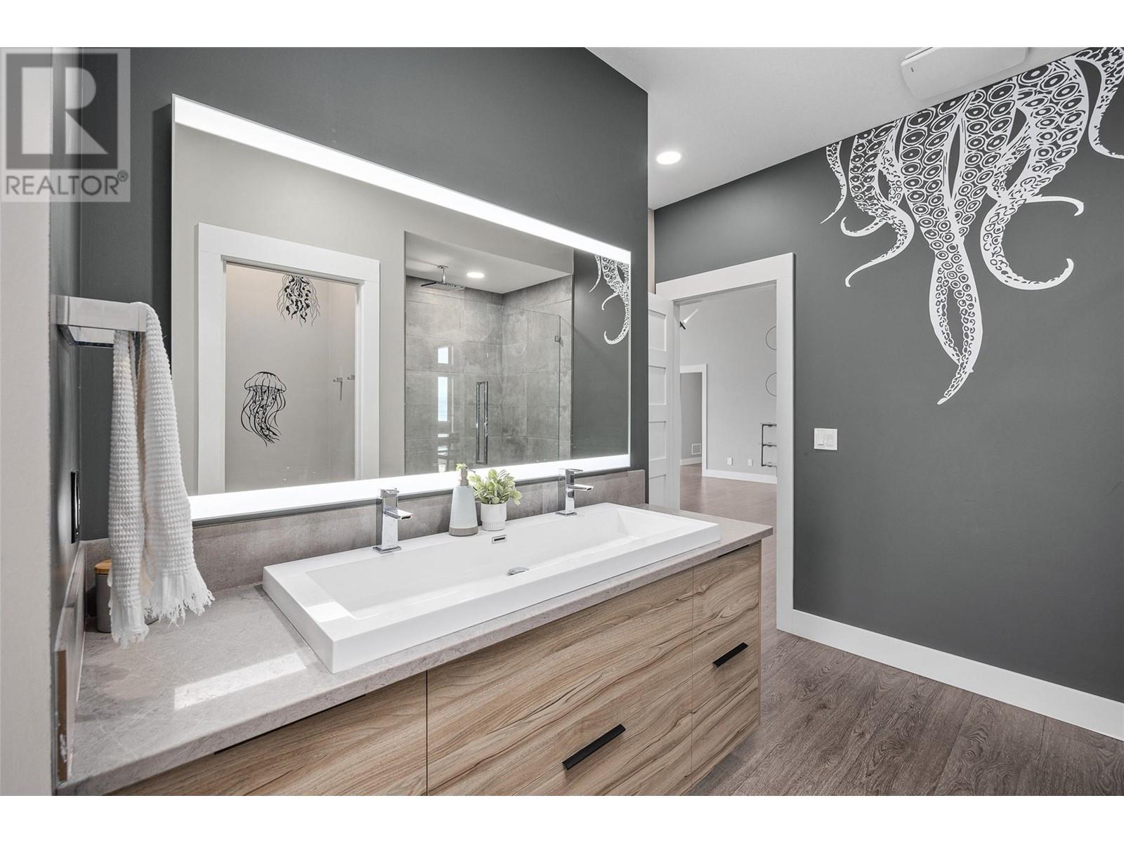 6101 Lakeshore Road, Kelowna, British Columbia  V1W 4J5 - Photo 32 - 10344387