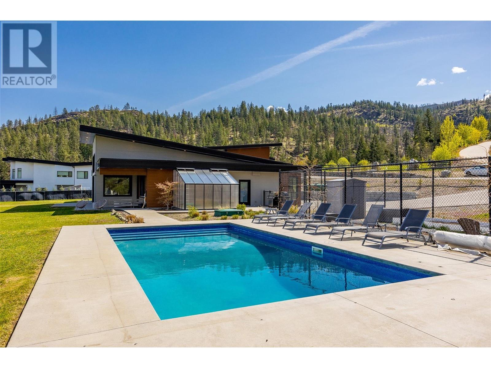 6101 Lakeshore Road, Kelowna, British Columbia  V1W 4J5 - Photo 42 - 10344387