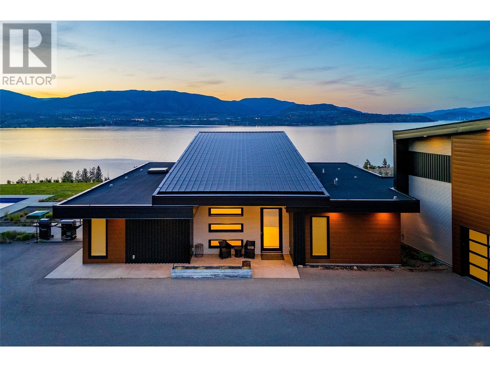 6101 Lakeshore Road, Kelowna, British Columbia  V1W 4J5 - Photo 5 - 10344387