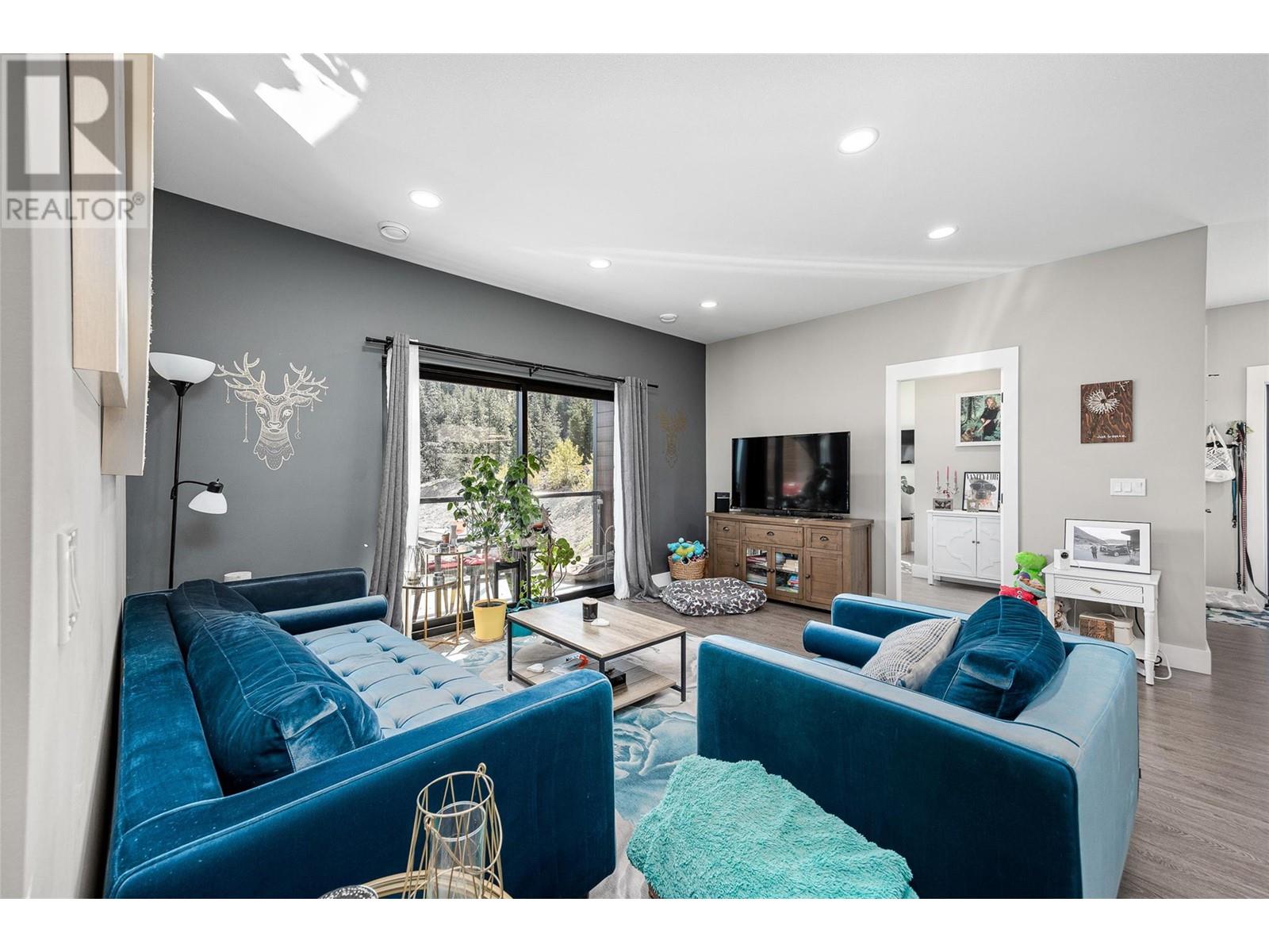 6101 Lakeshore Road, Kelowna, British Columbia  V1W 4J5 - Photo 53 - 10344387