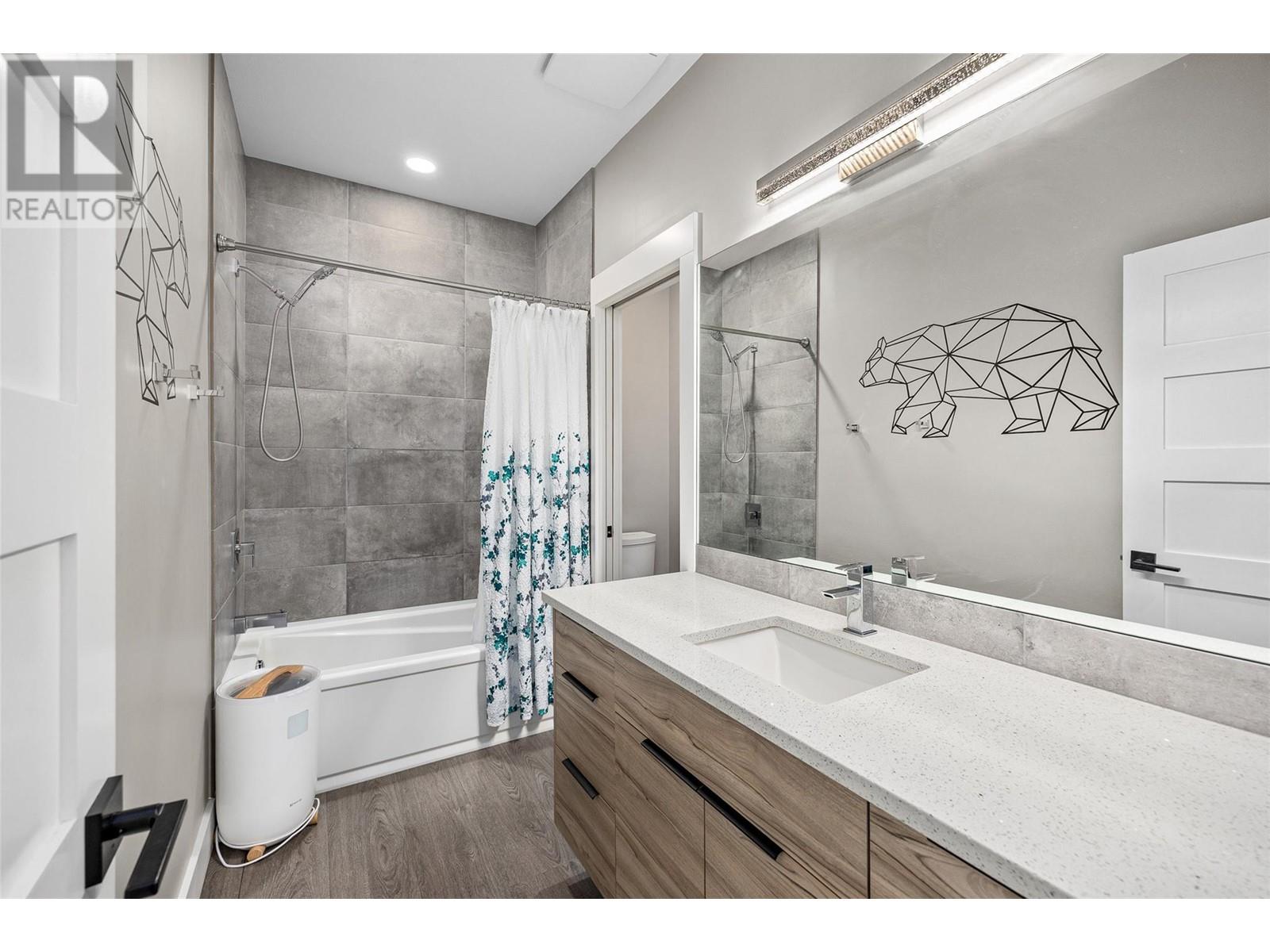 6101 Lakeshore Road, Kelowna, British Columbia  V1W 4J5 - Photo 57 - 10344387