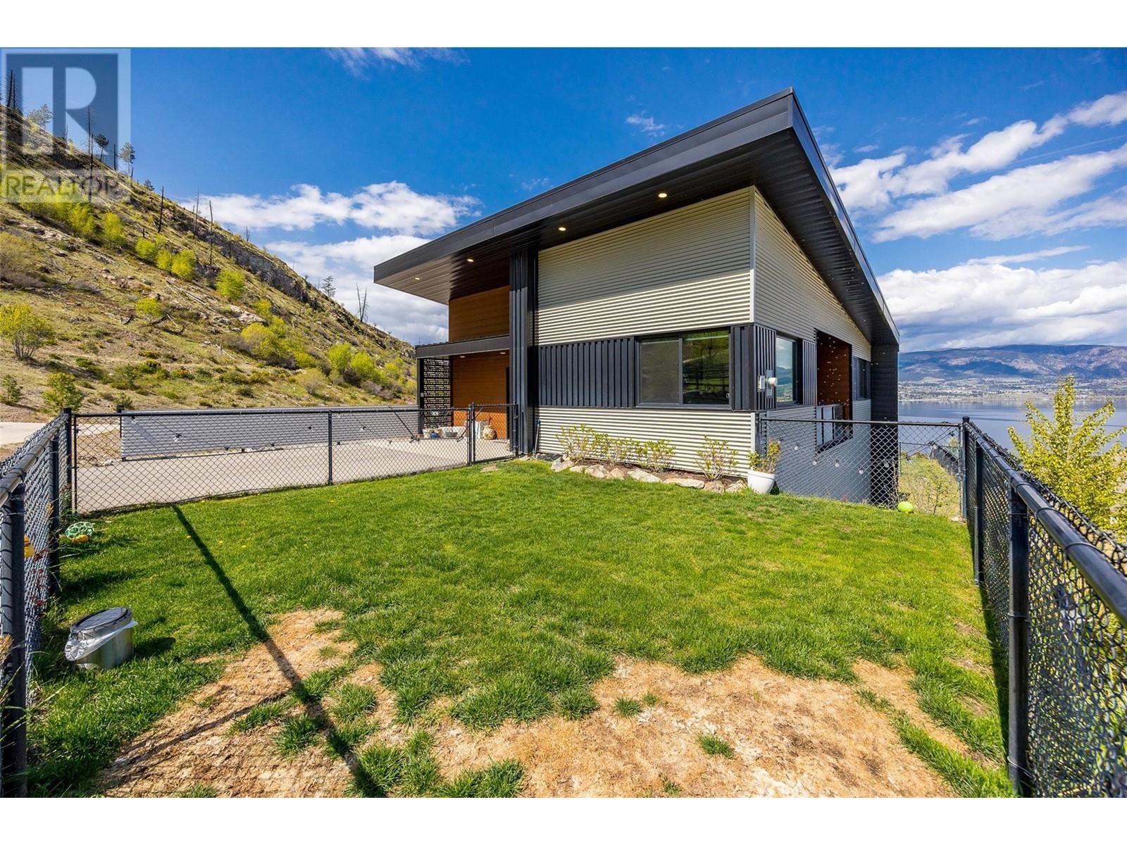 6101 Lakeshore Road, Kelowna, British Columbia  V1W 4J5 - Photo 61 - 10344387
