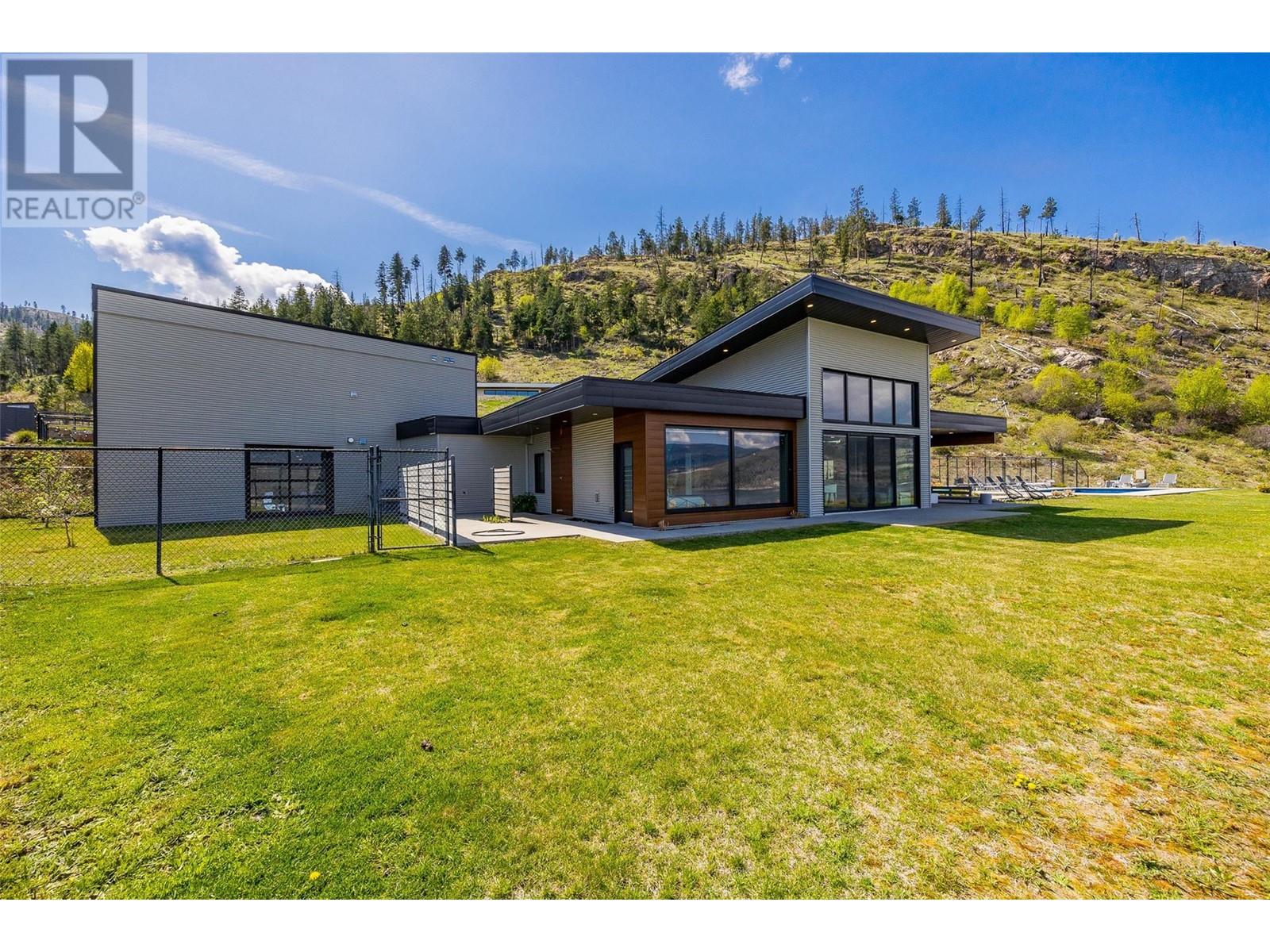 6101 Lakeshore Road, Kelowna, British Columbia  V1W 4J5 - Photo 64 - 10344387