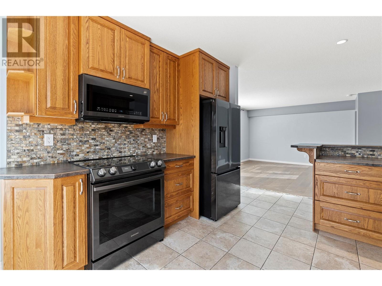 114 Elk Street, Vernon, British Columbia  V1H 2A1 - Photo 12 - 10346821