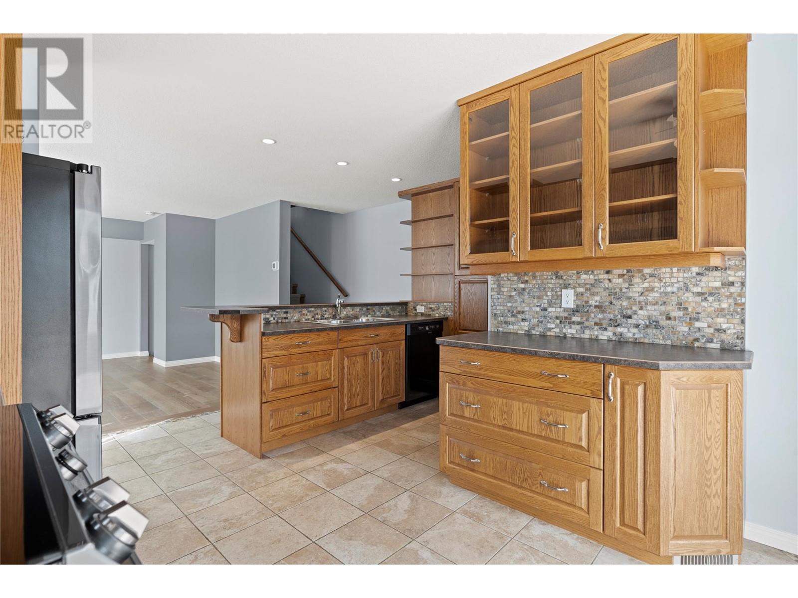 114 Elk Street, Vernon, British Columbia  V1H 2A1 - Photo 13 - 10346821