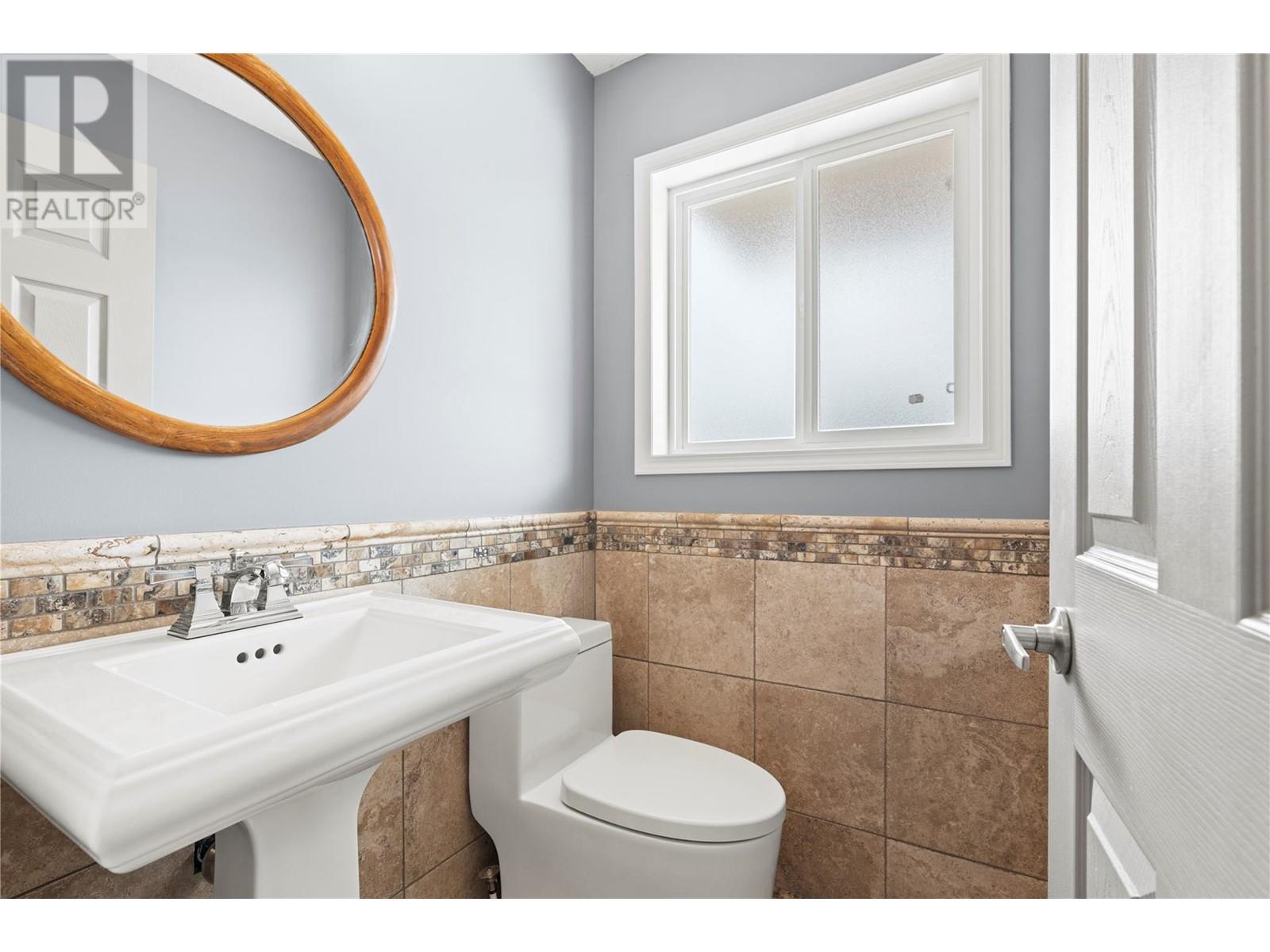114 Elk Street, Vernon, British Columbia  V1H 2A1 - Photo 16 - 10346821