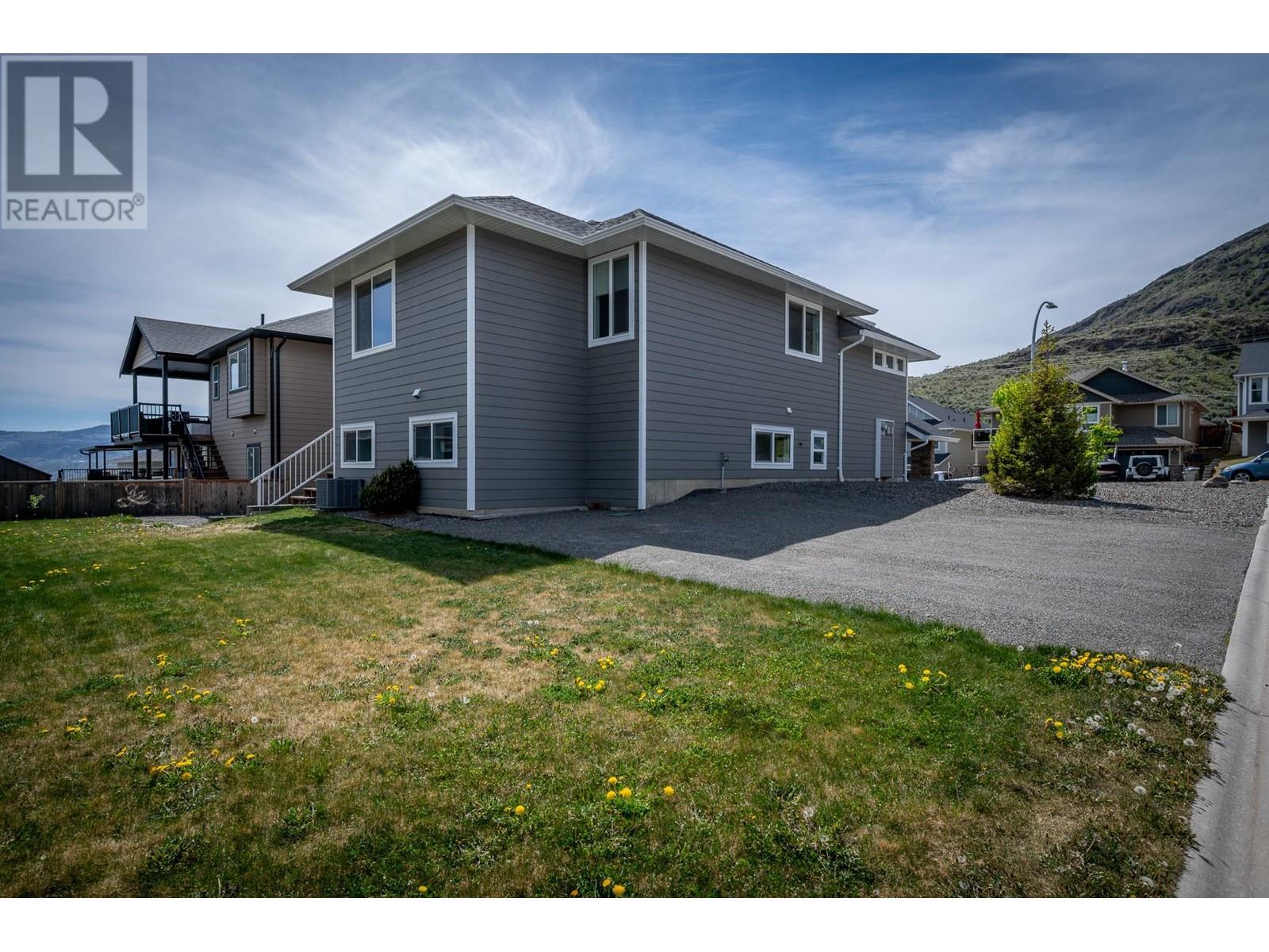 2198 Saddleback Drive, Kamloops, British Columbia  V2B 0G7 - Photo 3 - 10345364