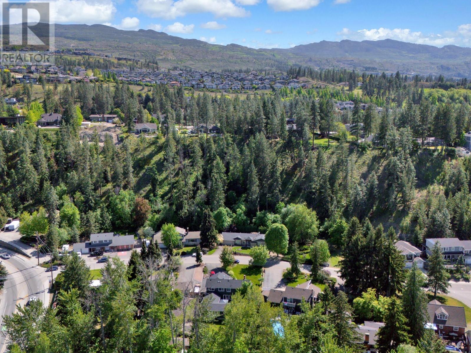 684 Thorneloe Road, Kelowna, British Columbia  V1W 4P6 - Photo 10 - 10346711