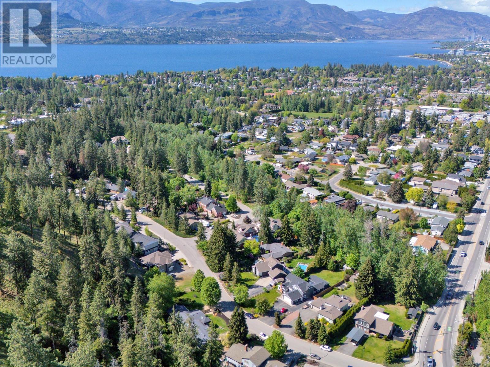 684 Thorneloe Road, Kelowna, British Columbia  V1W 4P6 - Photo 12 - 10346711