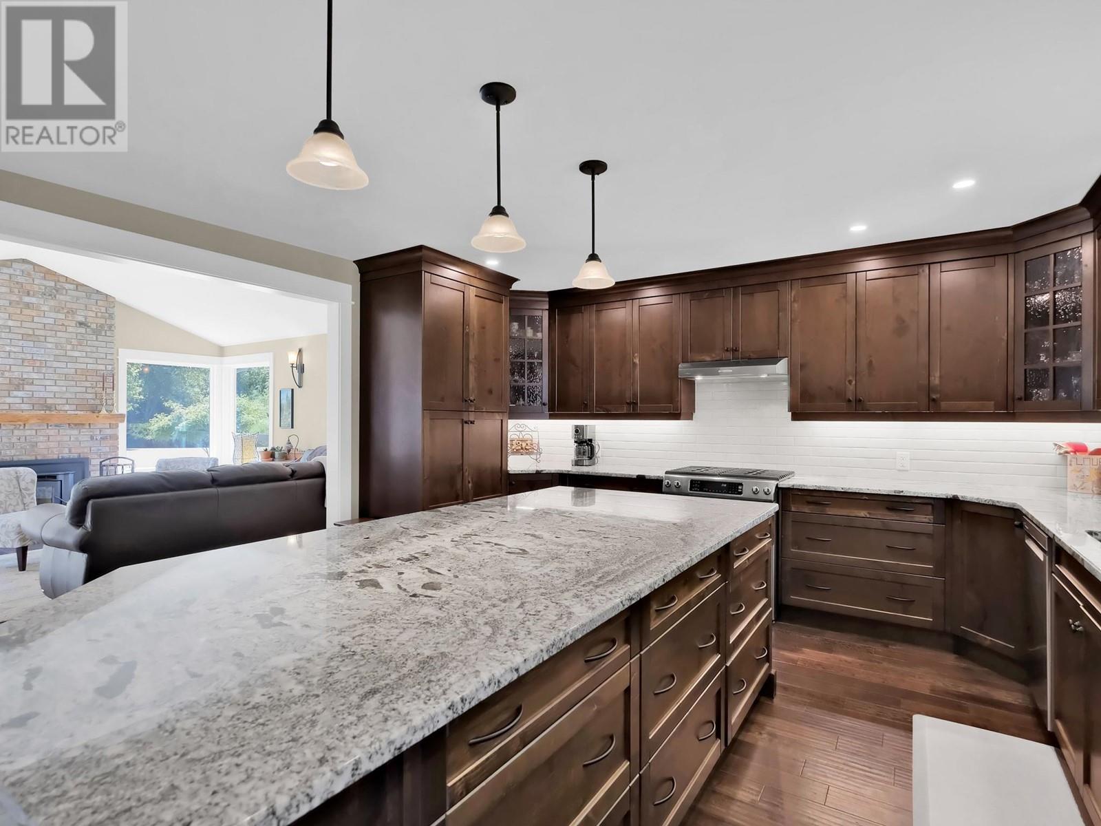 684 Thorneloe Road, Kelowna, British Columbia  V1W 4P6 - Photo 25 - 10346711