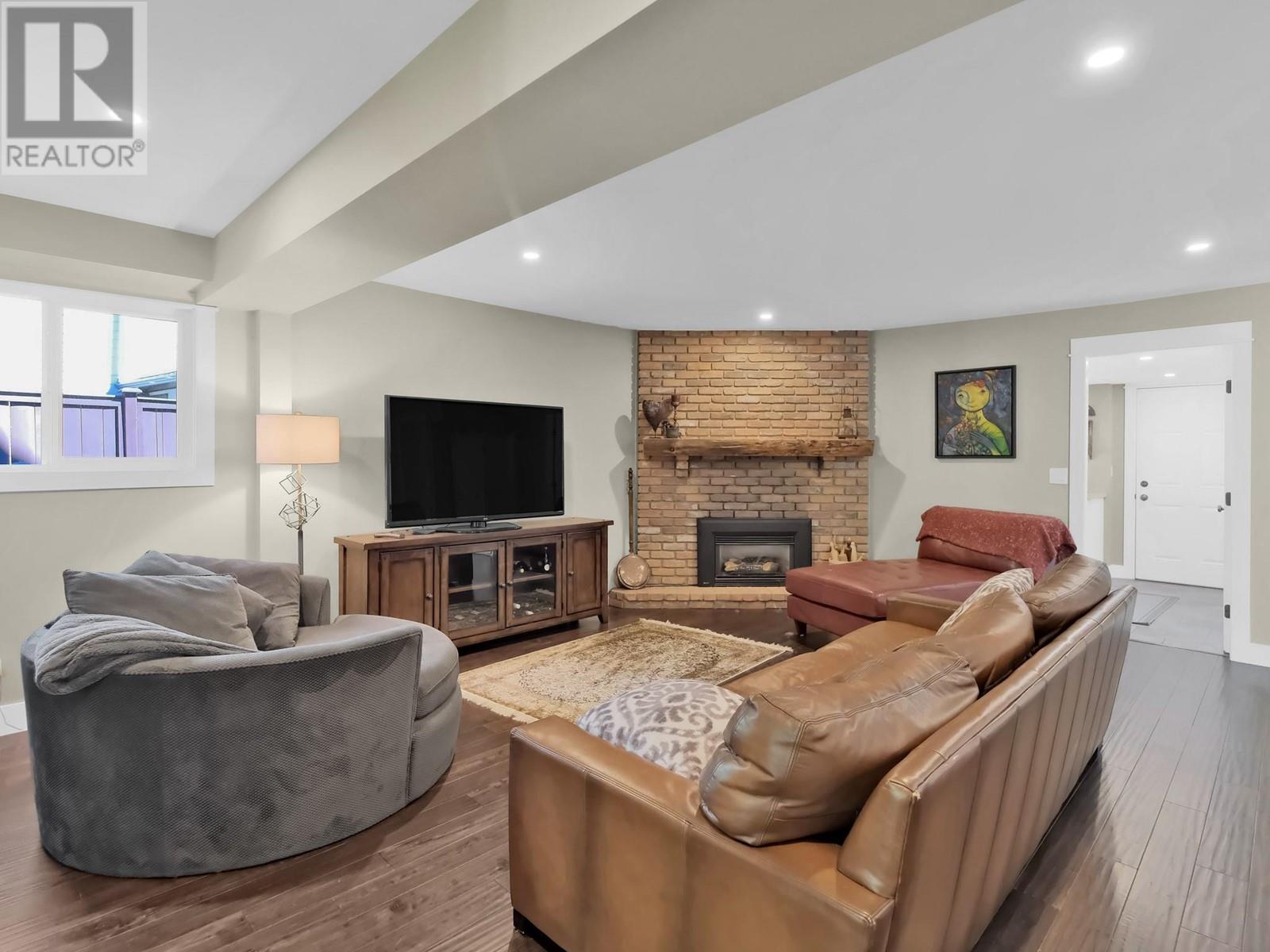 684 Thorneloe Road, Kelowna, British Columbia  V1W 4P6 - Photo 38 - 10346711