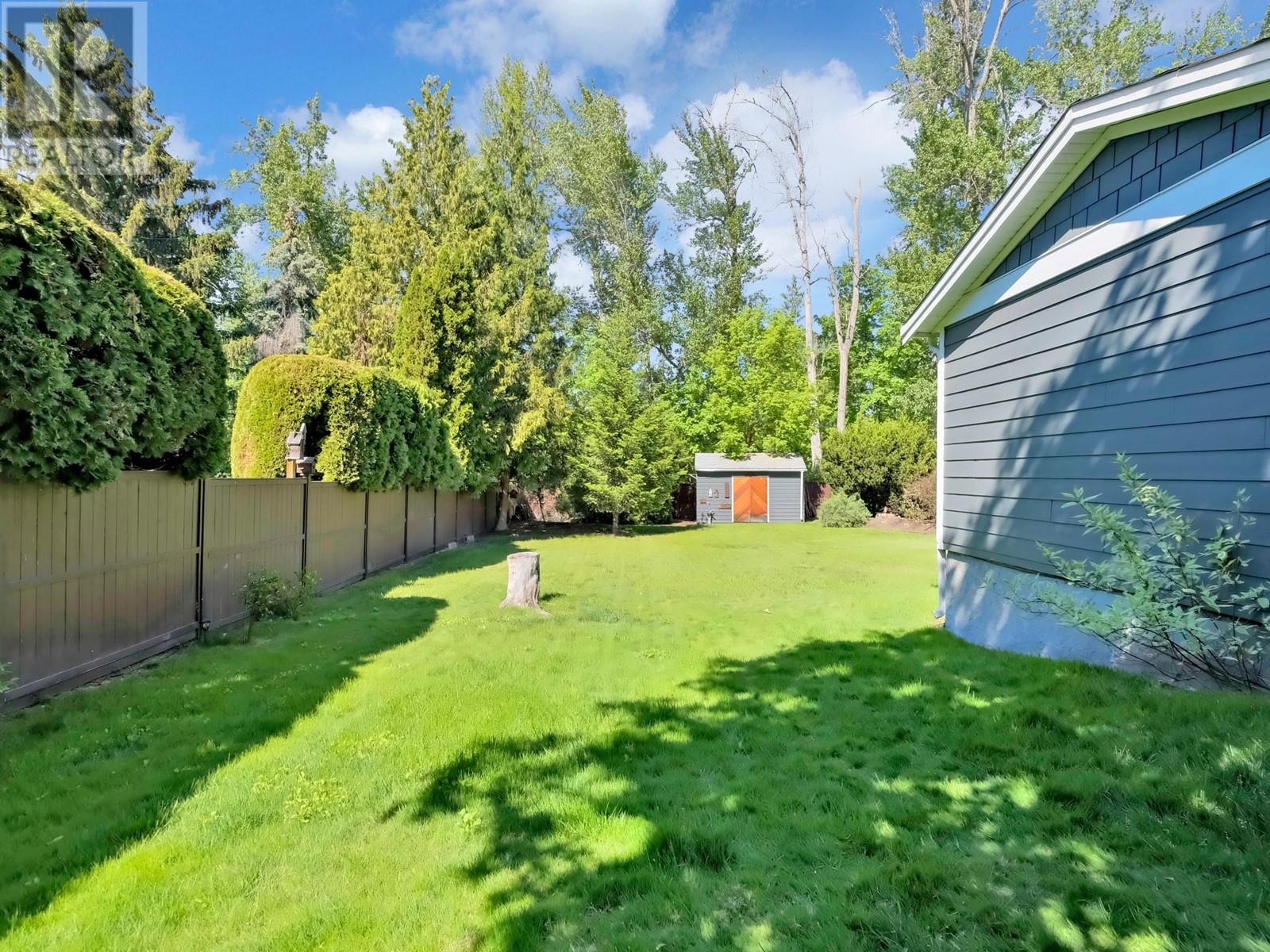 684 Thorneloe Road, Kelowna, British Columbia  V1W 4P6 - Photo 59 - 10346711