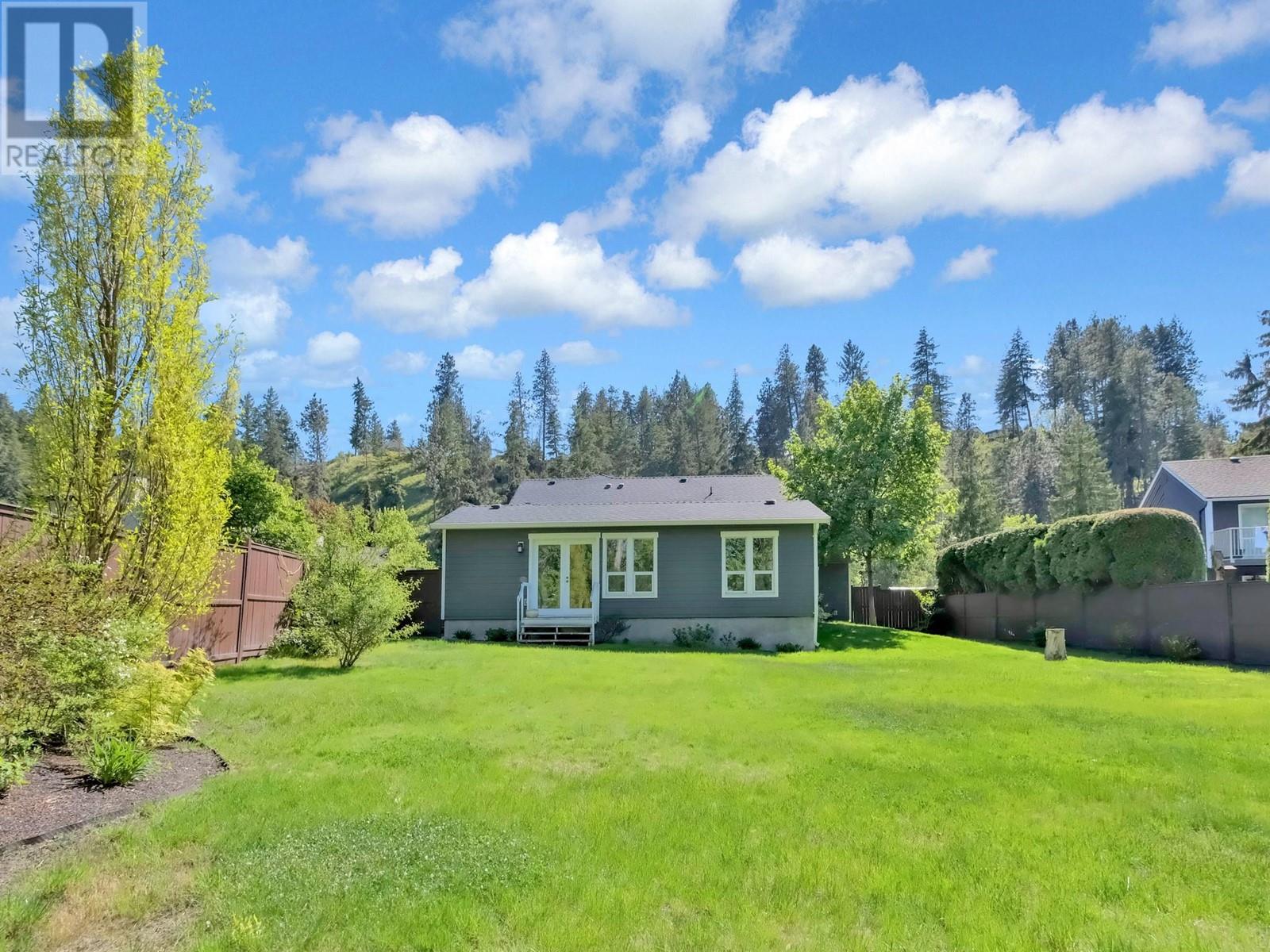 684 Thorneloe Road, Kelowna, British Columbia  V1W 4P6 - Photo 63 - 10346711