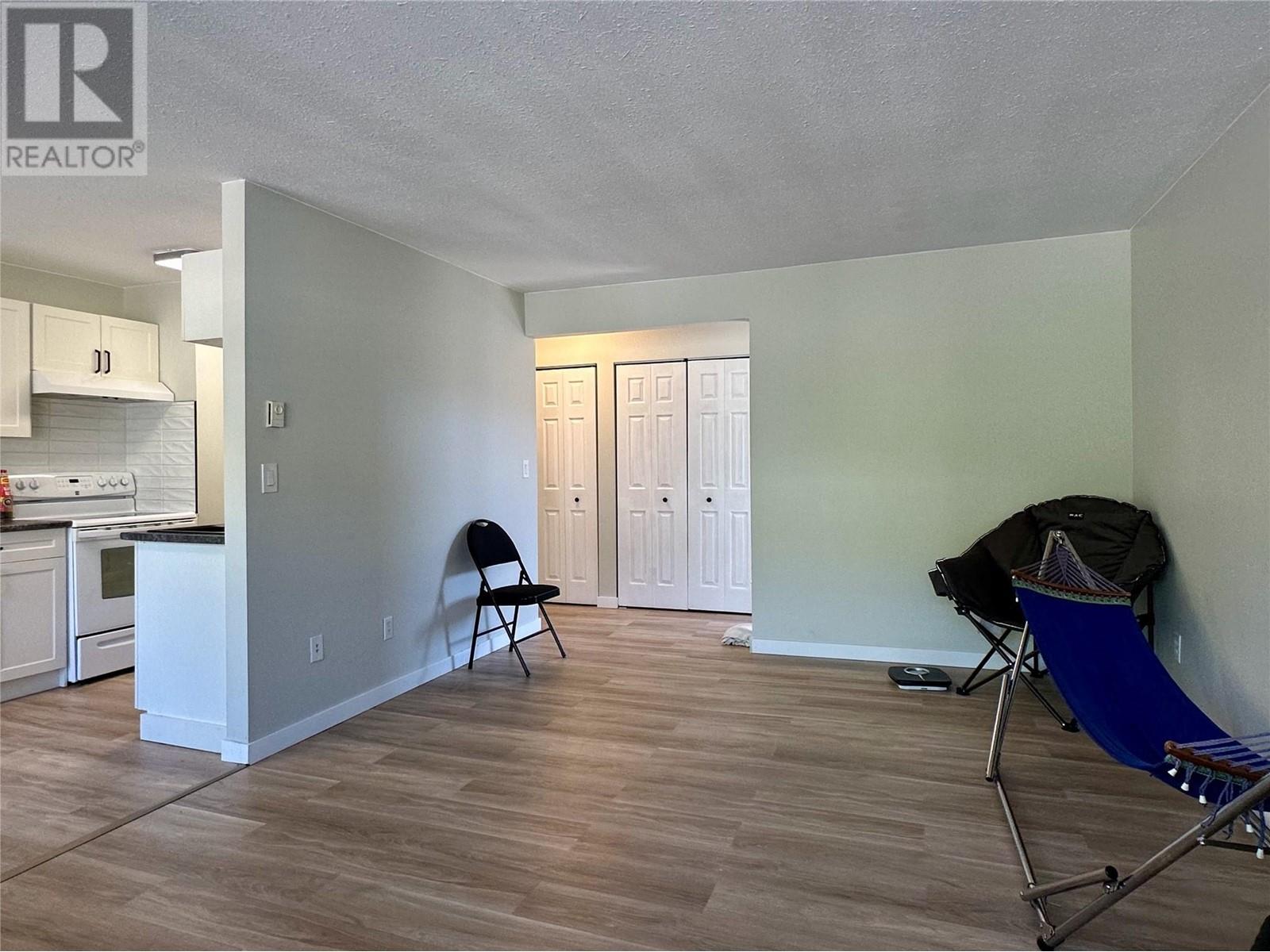 3505 38 Street Unit# 215, Vernon, British Columbia  V1T 6X1 - Photo 10 - 10345275