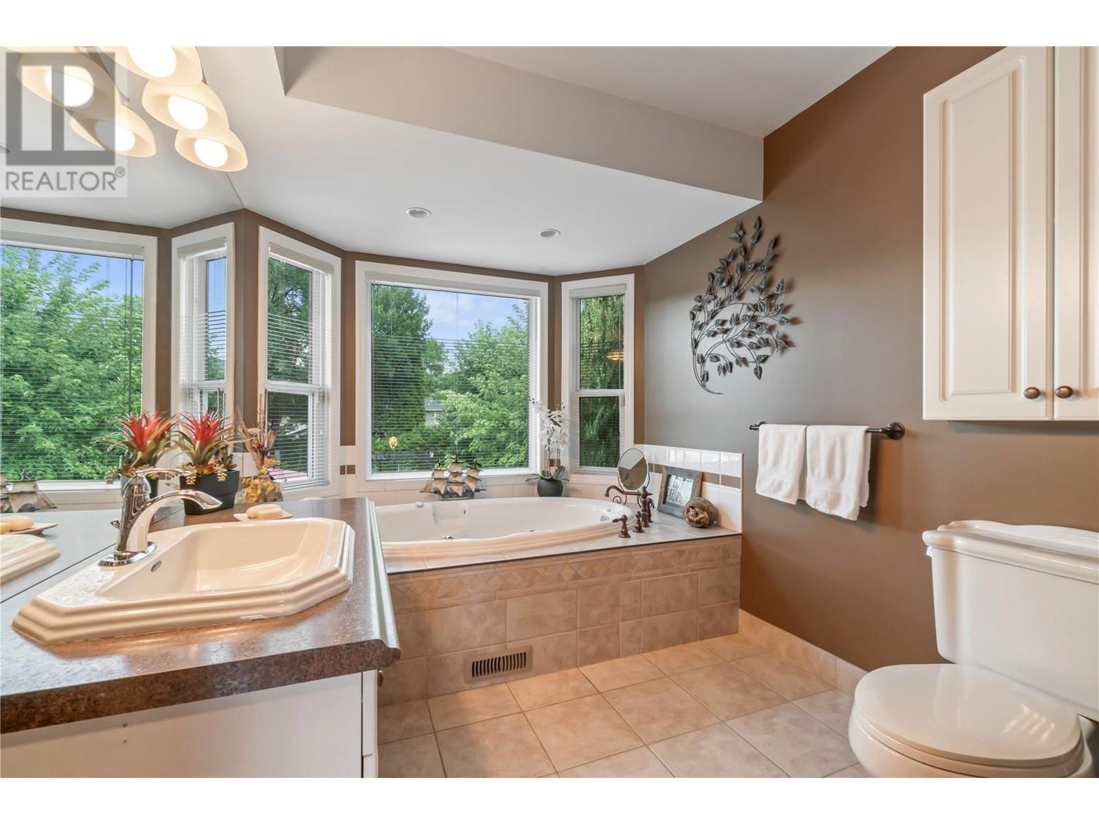 930 Hickory Road, Kelowna, British Columbia  V1X 4K7 - Photo 25 - 10346584