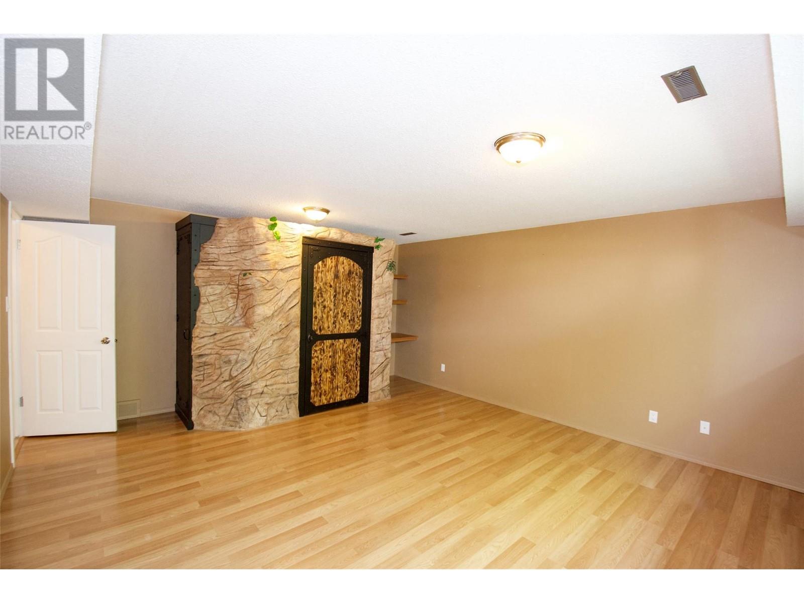 930 Hickory Road, Kelowna, British Columbia  V1X 4K7 - Photo 30 - 10346584