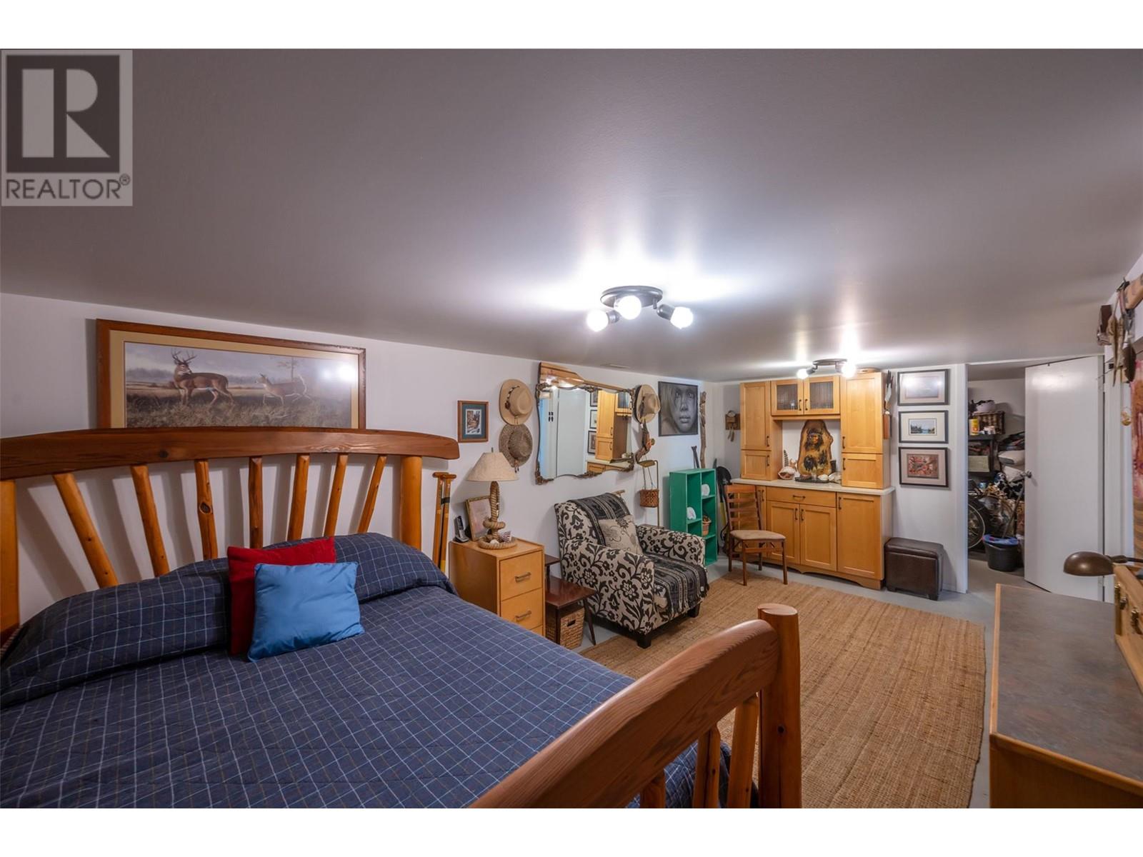 5957 Okanagan Street, Oliver, British Columbia  V0H 1T0 - Photo 37 - 10346202