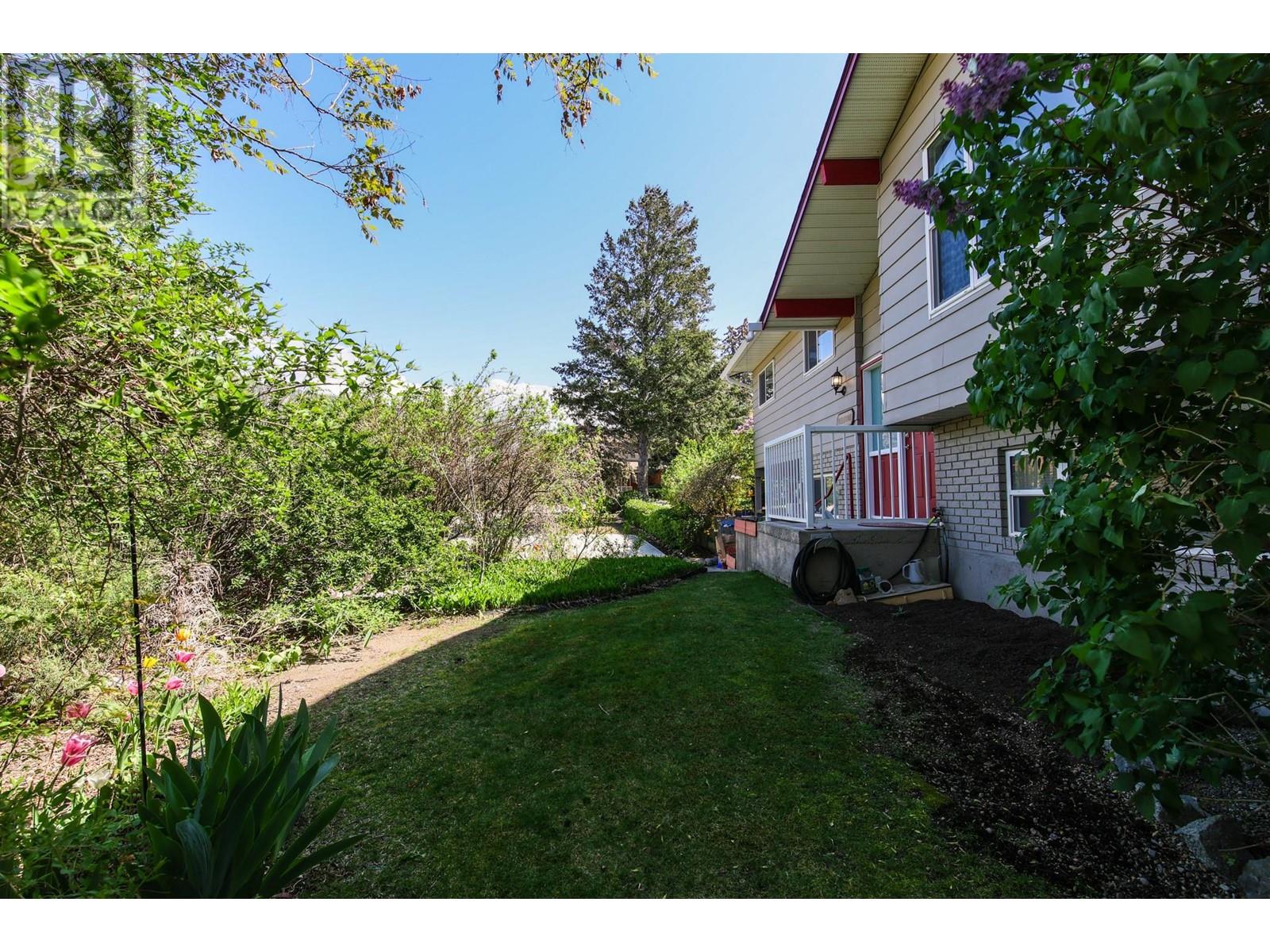 3 Dogwood Place, Osoyoos, British Columbia  V0H 1V1 - Photo 10 - 10345175