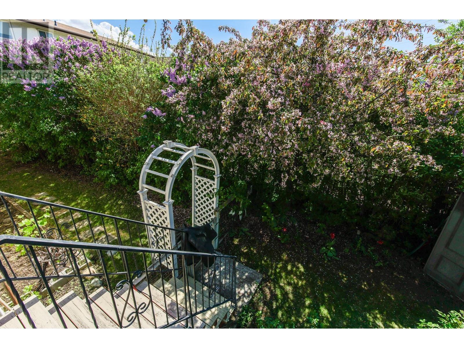 3 Dogwood Place, Osoyoos, British Columbia  V0H 1V1 - Photo 45 - 10345175
